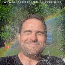 schrebergarten, tutorial, garten, gärtner, kleingarten, kleingärtner, gartenarbeit, gartentipps, gartenliebe, gaygarden, parzelle, Berlin, laubenliebe, garden, gardening, schrebergarten, schrebergartenliebe, instagardens, pflanzen, mygarden, gartenzeit, gardendesign, gartengestaltung, meingarten, lovemygarden, sprengen, bewässern, sprenger, schlauch